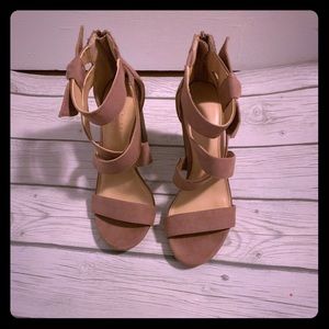 Lauren Conrad heels